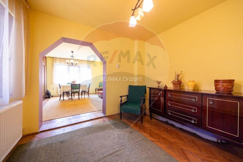 Casa cu 4 camere si 520 mp teren in Rasnov, Str. Panduri - 11