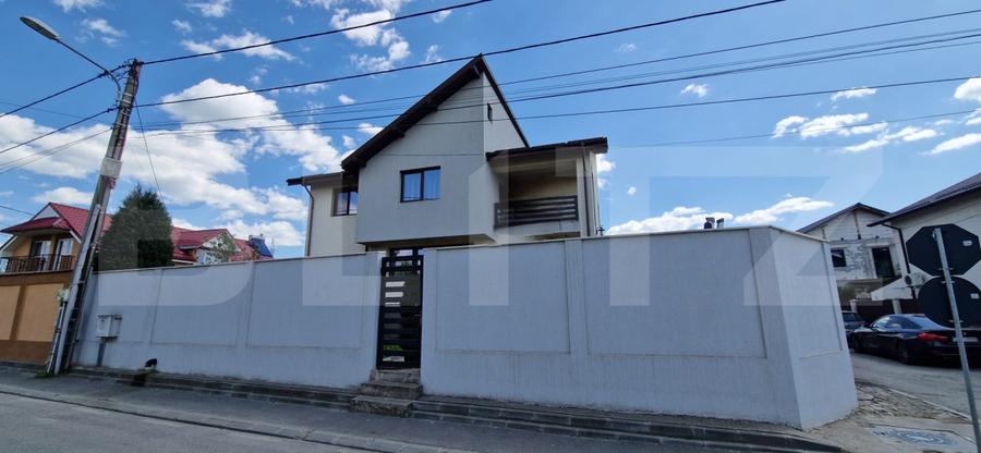 Casa D+P+E, 220 mp, 400 mp teren, zona Bariera Valcii - b-dul Carpenului