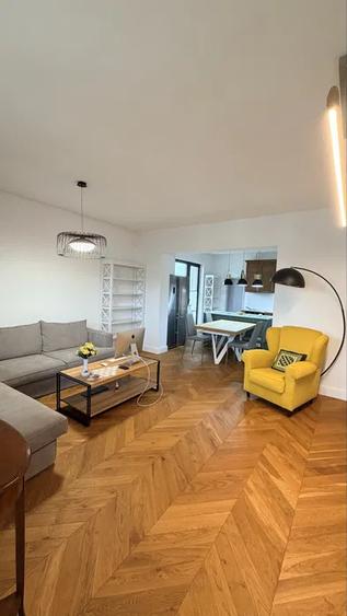 Apartament exclusivist cu 4 camere, 146 mp, central Cluj