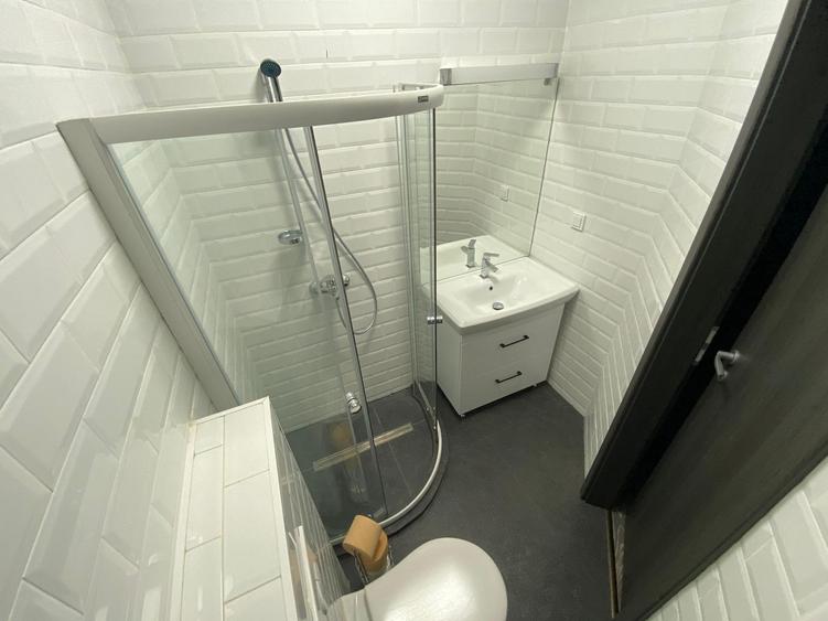 Apartament Nou 3 camere de vanzare Copou