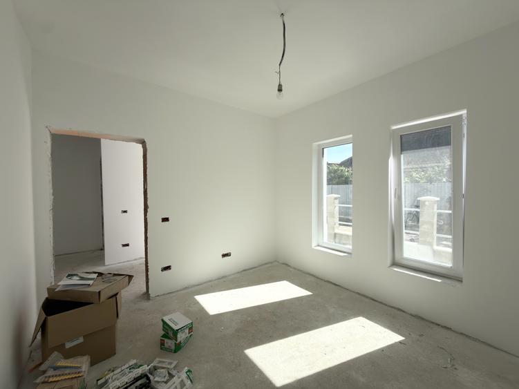 Duplex 3 camere, P+Pod, 80mp utili, 275mp teren in Utvin
