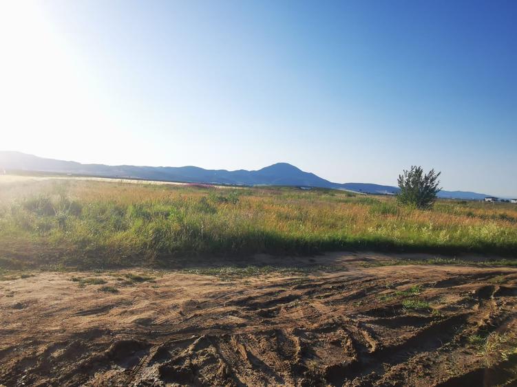 Teren intravilan cu priveliste Cristian