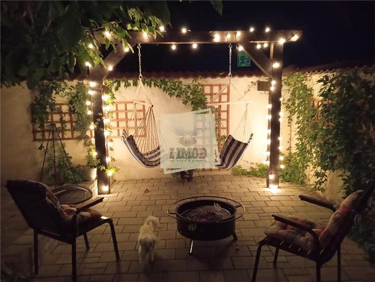 Casa lux 280 mpu 5 camere 5 bai garaj piscina si teren 1200 mp
