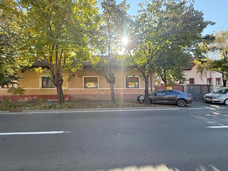 Casă de vânzare în Freidorf – teren 750 mp, toate utilitățile,