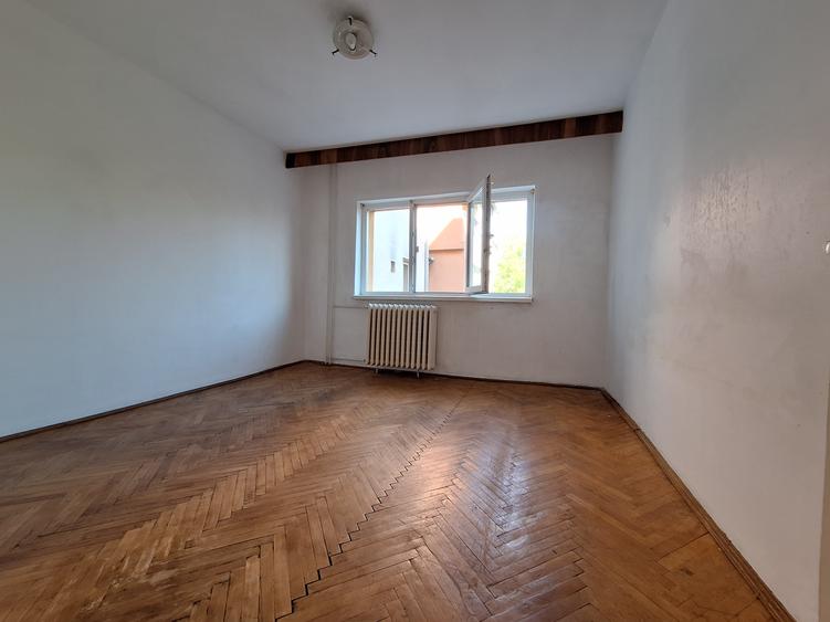 2 camere decomandat | Soarelui | Etaj 3 | 53 mp | Gaz si posibilitate centrala