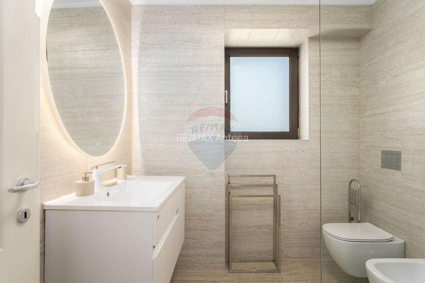 Vilă de inchiriat renovata recent, 1000 mp teren,  terasa de vara - 18