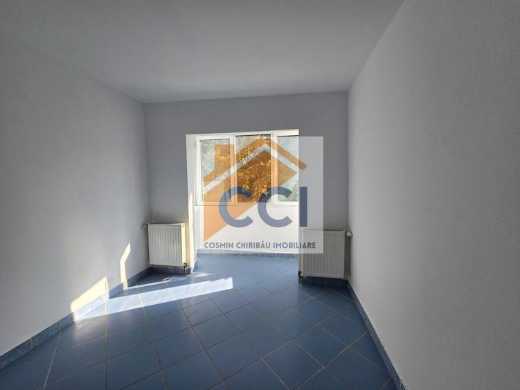 DE VÂNZARE – APARTAMENT 4 CAMERE, BISTRIȚA LAC