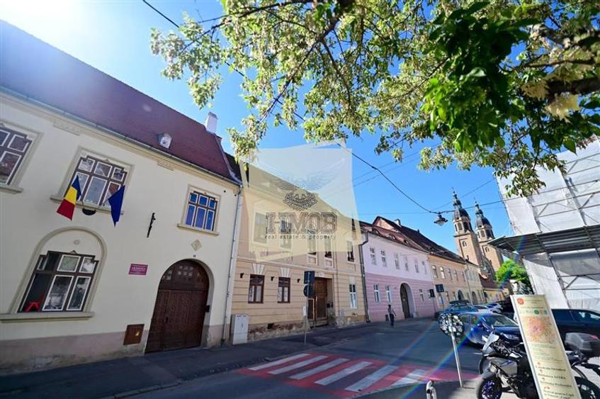 Apartament pretabil regim hotelier 2 camere zona Centrul Istoric