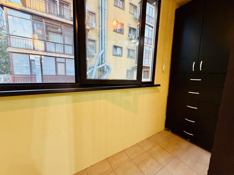 Apartament 2 camere decomandat intrare Str Rezervelor mobilat și utilat complet