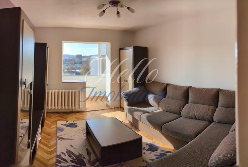 Vand apartament 2 camere 37,5 mp+balcon 3,5mp zona Dambul Rotund