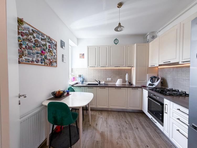 Apartament 3 Camere Qualis 70 Mp Mobilat Si Utilat
