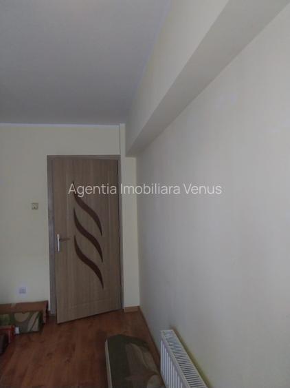 Apartament 2 camere la strada in Bucecea - 9