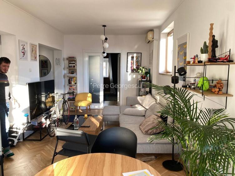 Apartament luminos cu garaj in proprietate  - 3