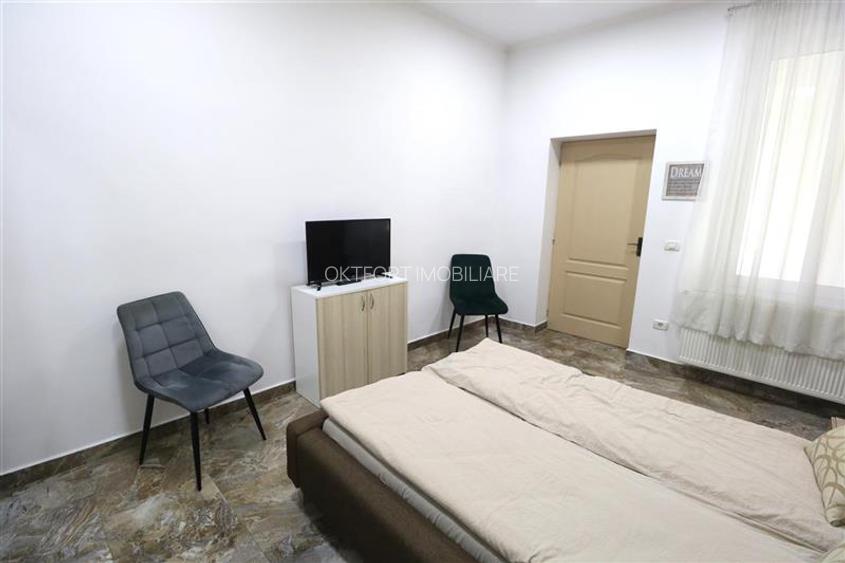 Apartament cu 2 camere,centrala proprie , ultracentral - 4