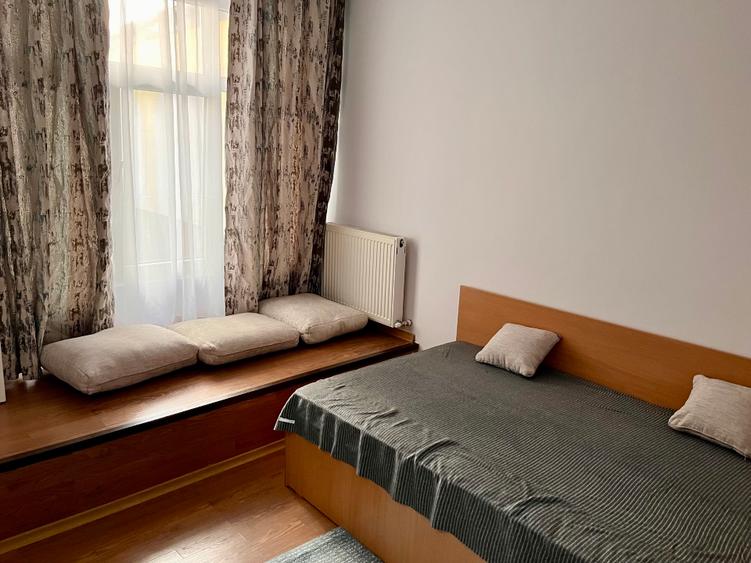 Proprietar, apartament in vila, centrala proprie, Vatra Luminoasa
