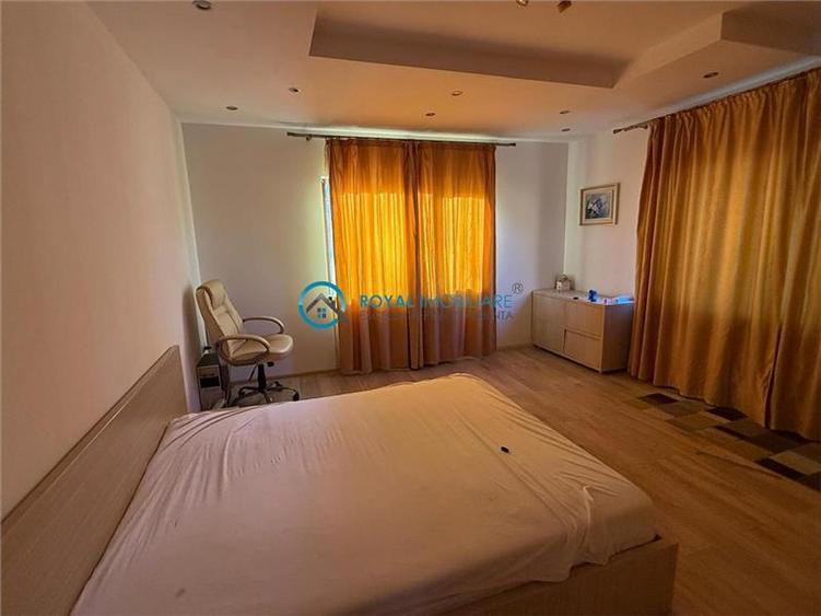 Royal Imobiliare - Vanzare Vila zona Paulesti