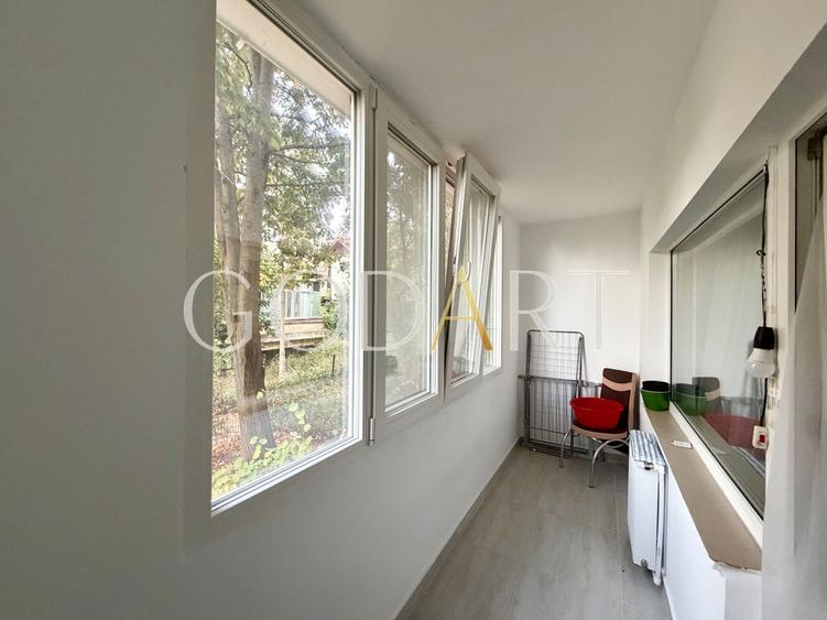 Apartament cu 3 camere | Două balcoane | Renovat