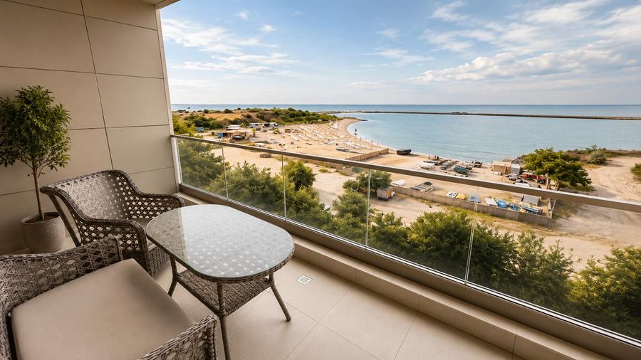 Apartament de închiriat 2 camere – Faleza Nord    Vedere spectaculoasă la mare