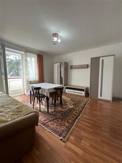Apartament cu doua camere in Centrul Civic, Brasov
