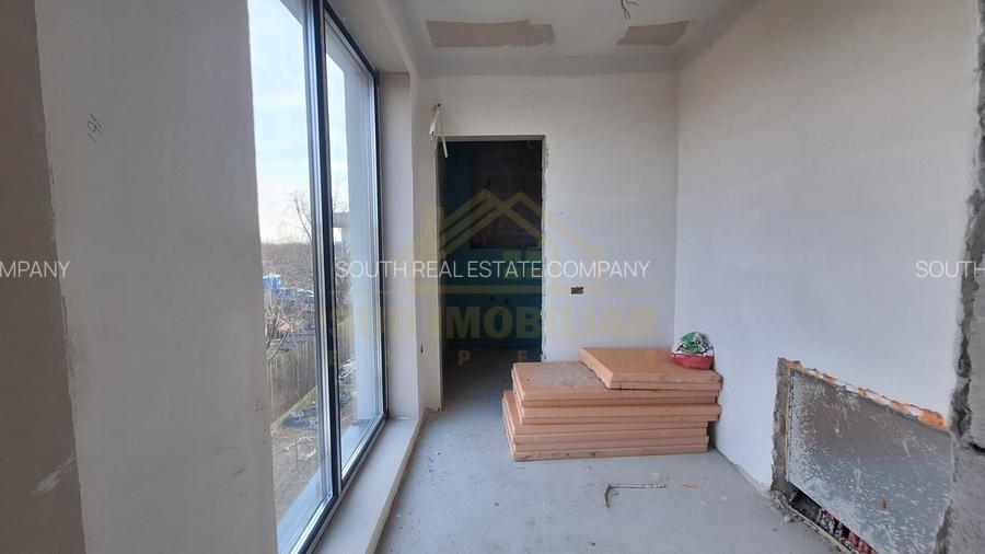 CASA P+1+M-185 MP -5 CAM-4 BAI-METROU BERCENI - 31