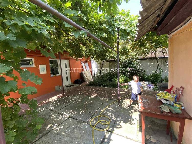 Casa cu 3 Camere si Gradina - Zona Centrala - 3