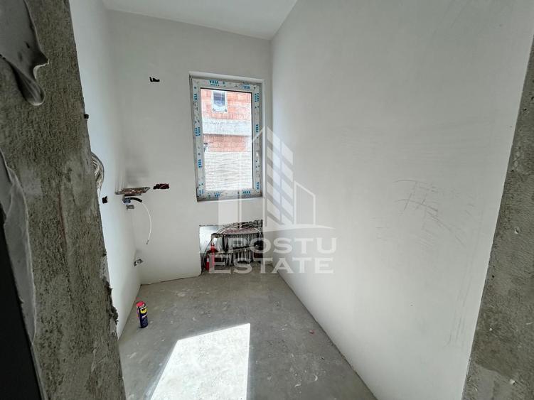 Casa de vanzare tip duplex la cheie Sacalaz