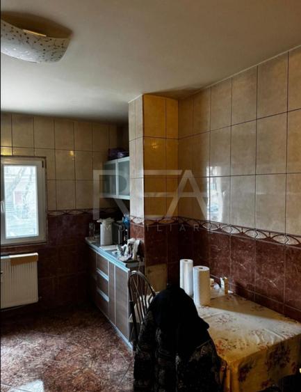 Apartament 3 camere, decomandat/ Drumul Taberei