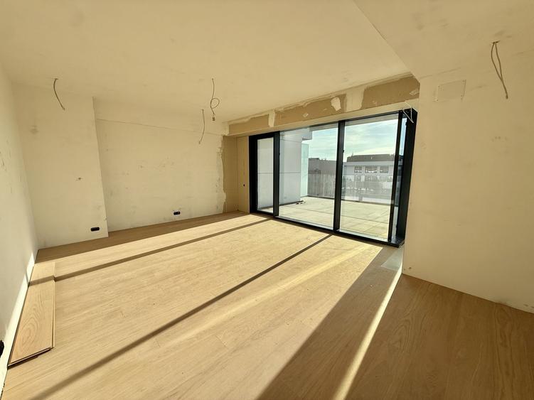 4 Camere | Etaj Superior | Terasă 60mp | Proiect Premium Nord