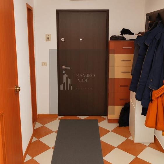 Apartament 3 camere | 70 mp | Loc de parcare și boxă