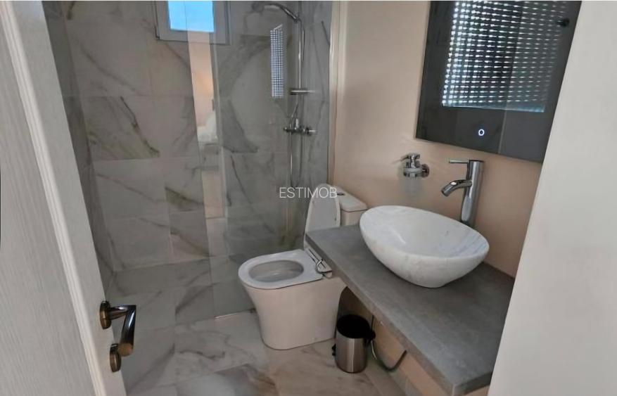 Vand apartament 2 camere renovat la 5 minute de Centrul Istoric - 10