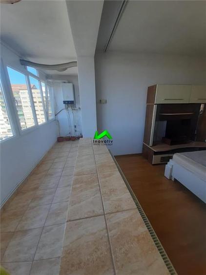 Apartament de vanzare 3 camere pivniță Sibiu Mihai Viteazul