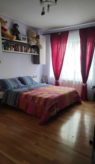 Apartament cu 3 camere – Florești, zona Terra.