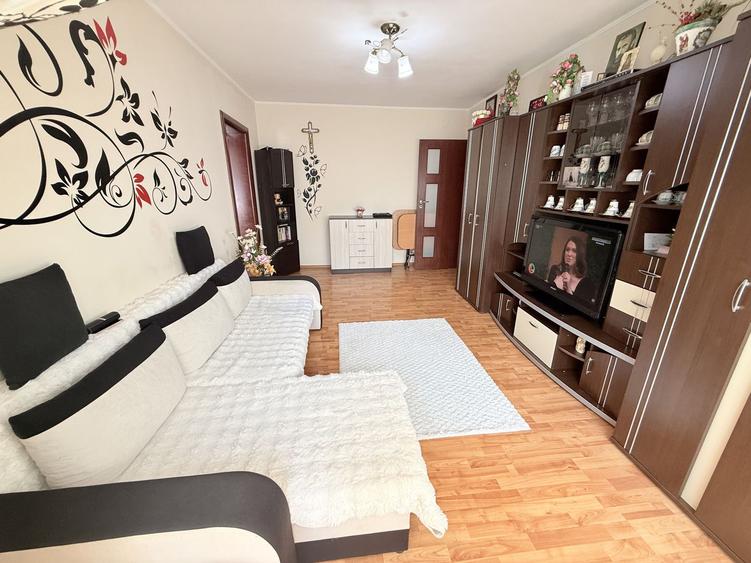 Ap 2 camere 55 mp - mobilat - zona centrala - Str Schelelor