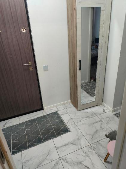Apartament cu 3 camere - decomandat - 4 statii de stb pana la Piata Sudului