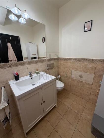 RONAT - ETAJ 2 LIFT - 3 CAMERE - 1 BAIE - CENTRALA PROPRIE - CLIMA - LOC DE PARC