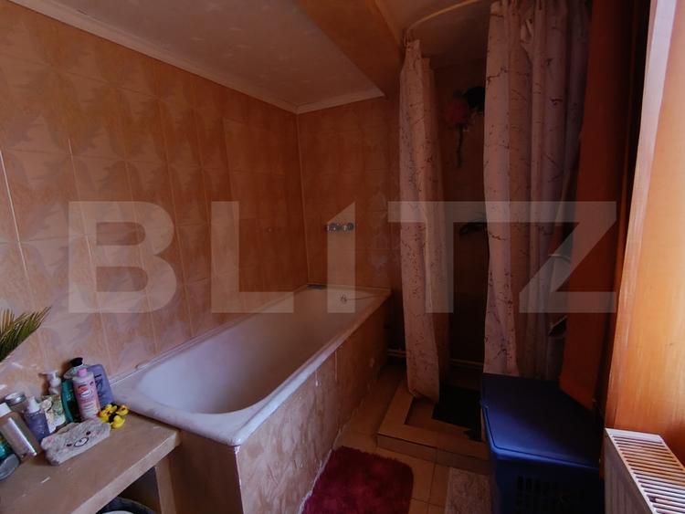 Casa cu 3 camere bucatarie si baie, suprafata utila 85 mp si un teren 600 mp