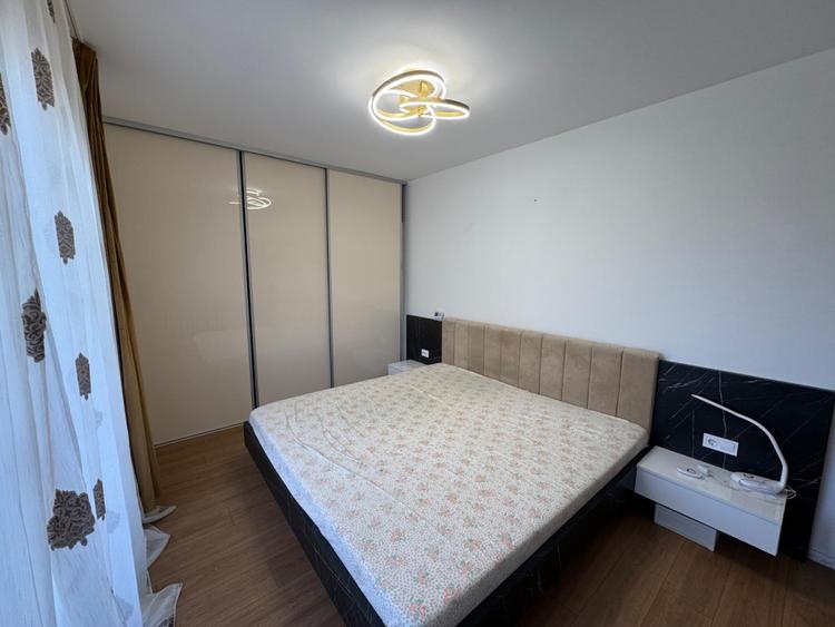De vânzare ap. nou, mobilat cu 3 camere, 70 mp., garaj subteran.