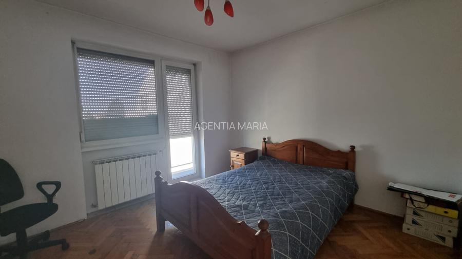 Apartament 3 camere centru 79000 Euro