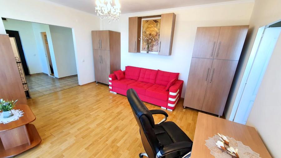 2 camere, bloc nou, modern, cu garaj, zona centrala, strada Traian Mosoiu