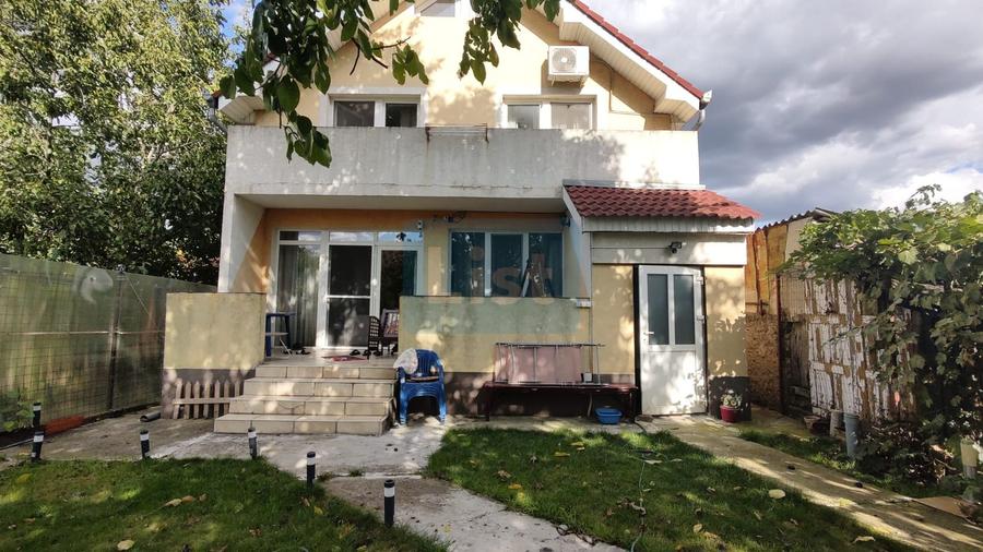 Casa 200mp, gaz, panouri solare, 0%comision