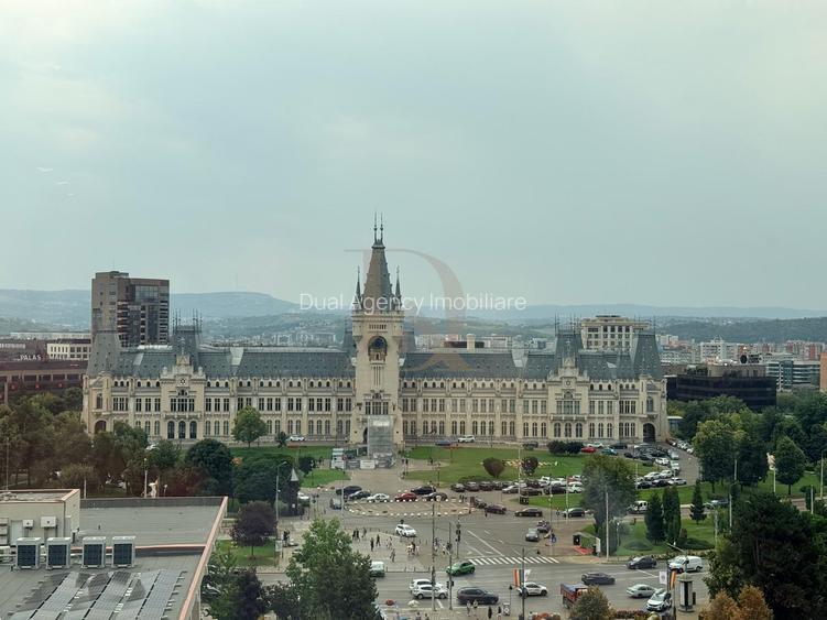 Apartament premium cu 4 camere – Centru Civic , Vedere unică !