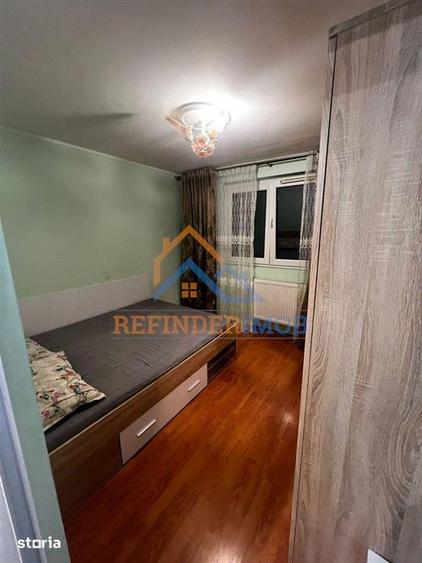 Vanzare 2 camere Trapezului 42 mp
