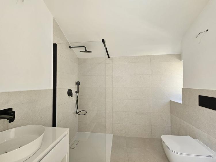 Vilă Complet Renovată – Iancu Nicolae