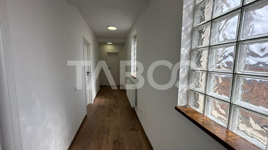 Apartament loc de parcare modern 2 camere balcon zona Turnisor Sibiu