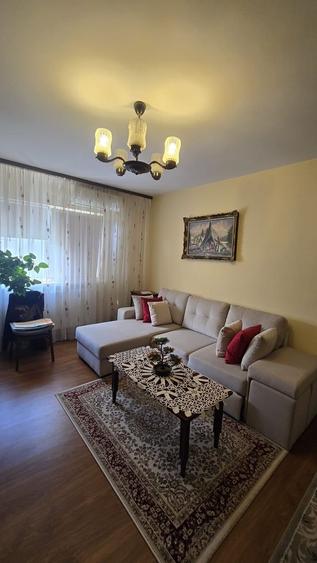 NAVODARI-2 camere, etaj 2/4, centrala termica, 69500euro