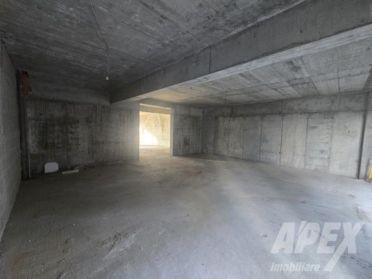 Spatiu comercial 138 m- nou cu parcare | Dr. Taberei - Auchan