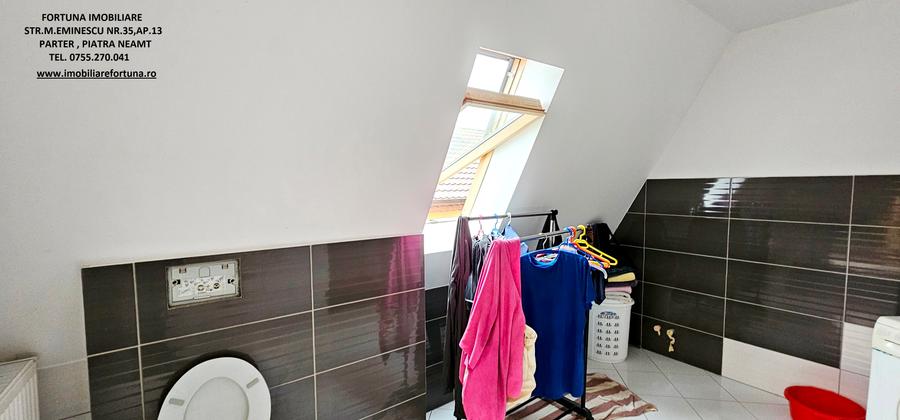 Casa High-Tech, cu design futurist, Piatra Neamt