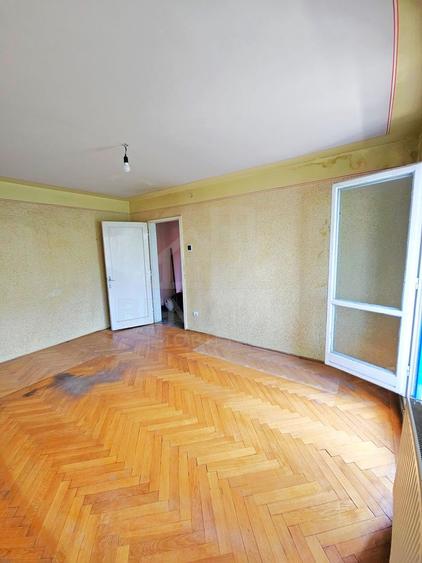 2 Decomandate-43mp-Etajul 3-Centrala termica-Cartier Astra-Brasov