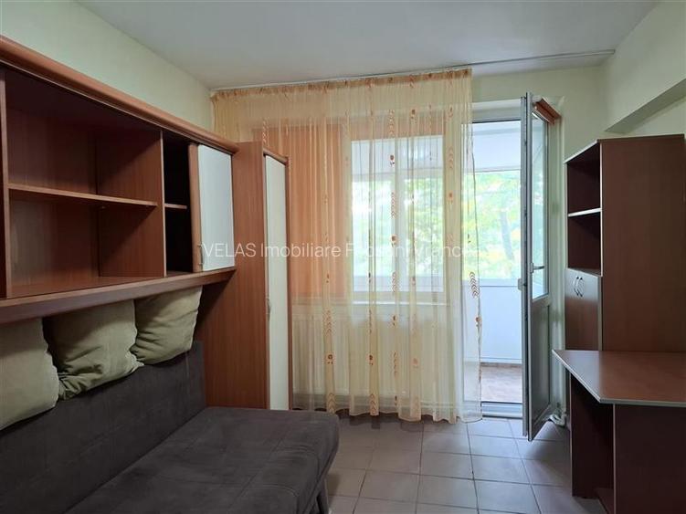 Apartament 2 camere, et 3, CT, mobilat si utilat, Gara - 5