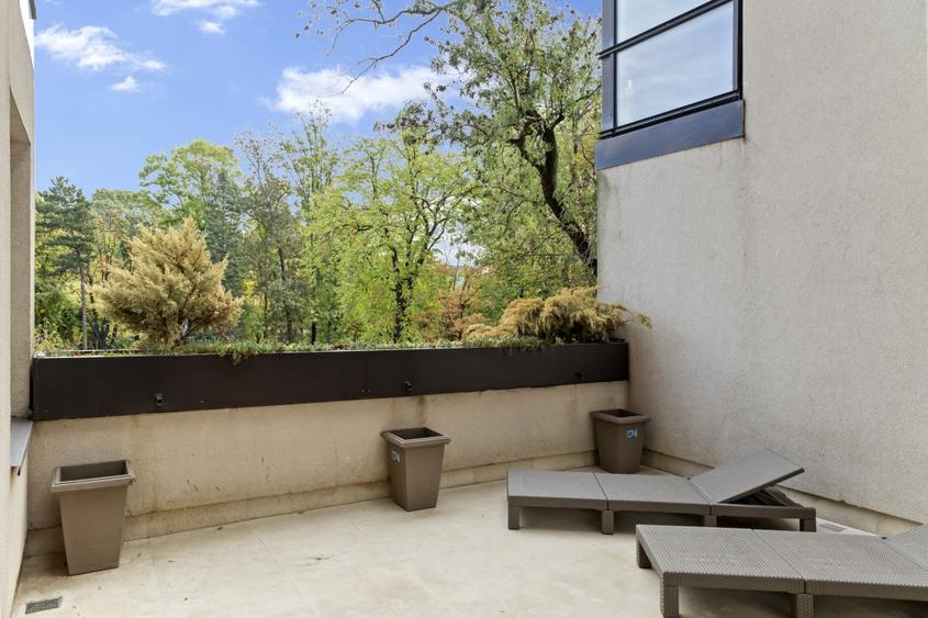 Apartament spectaculos de inchiriat cu 4 dormitoare, in zona Kiseleff